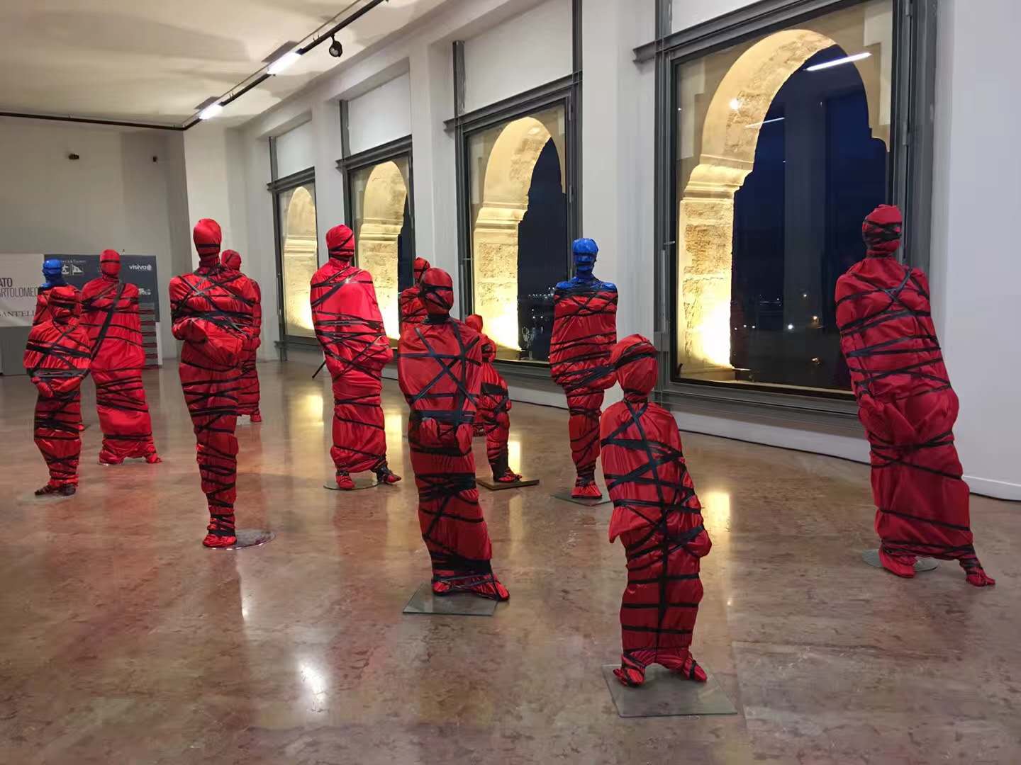 装置作品 《捆绑》installation 《binding》